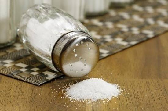 Салагай назвал суточную норму потребления соли