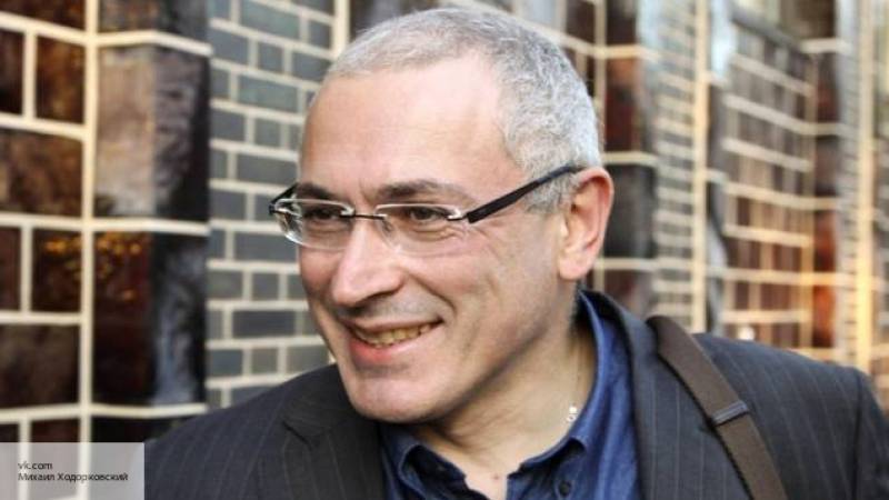 Медиа Ходорковского пытаются отмыть босса от обвинений в убийстве мэра Нефтеюганска