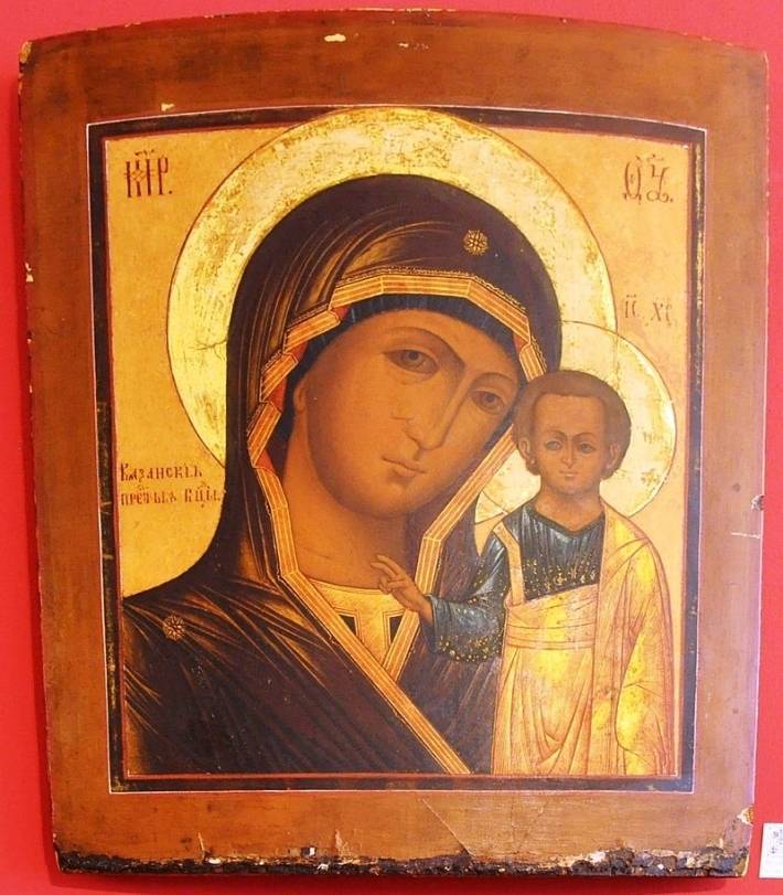 Священник рассказал,&nbsp;где хранится настоящая Казанская икона Божьей&nbsp; Матери