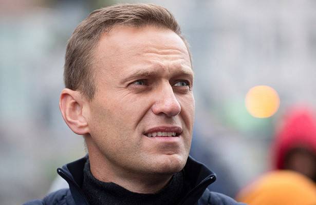 Навальному указали на сомнительность его источников финансирования
