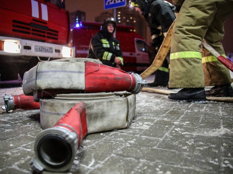 Открытое горение в офисном здании в Иркутске ликвидировано