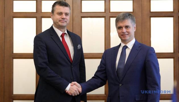 Эстонский министр преклонился перед украинскими борцунами с «агрессией»