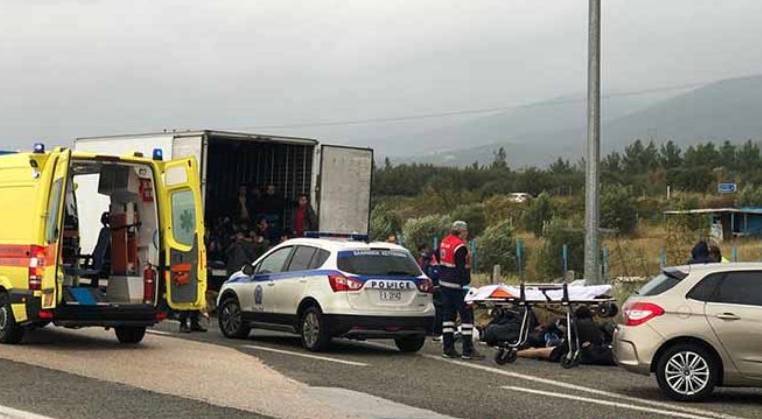 В Греции задержан грузовик с 80 нелегальными мигрантами