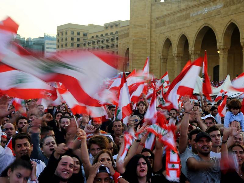 Президент Ливана готов к диалогу с протестующими