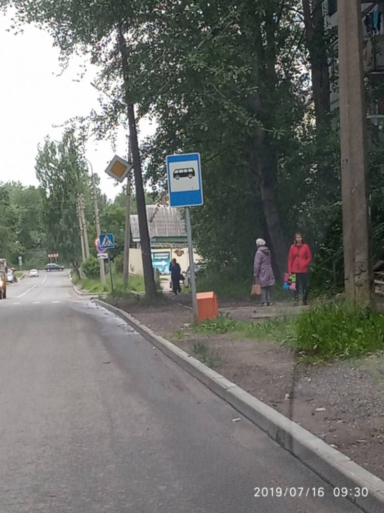 На улице Старовского в Сыктывкаре появится автобусная остановка