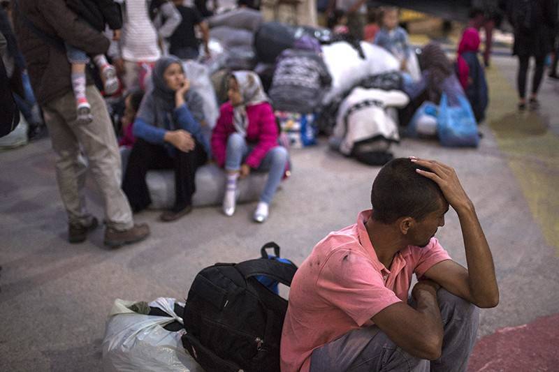 Жители Греции требуют остановить поток мигрантов