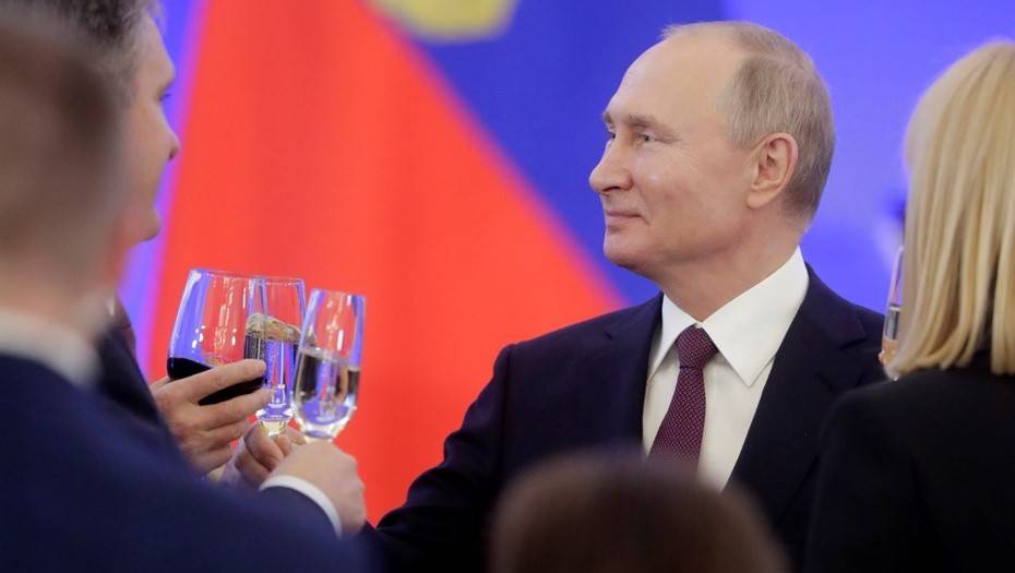 Путин подписал указ о проведении Петербургского международного юридического форума