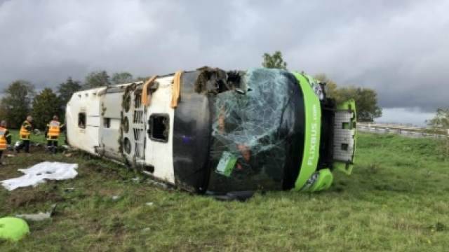 Россиян среди пассажиров попавшего в ДТП автобуса во Франции не было