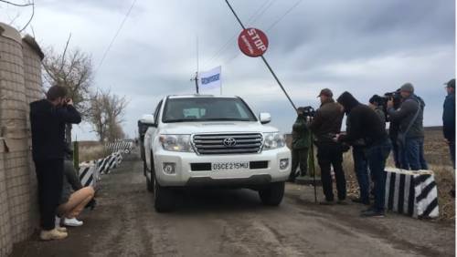 Жители Донбасса о Зеленском, нациках и попытках сорвать разведение сторон в Петровском
