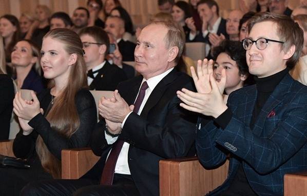 Владимир Путин пришёл на концерт в «Зарядье»