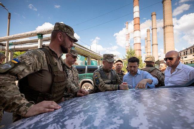 Что и следовало ожидать: Украина сорвала отвод войск в Донбассе