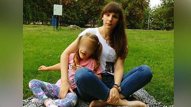 Девочку с ДЦП отказались пускать в парк развлечений в Новосибирске