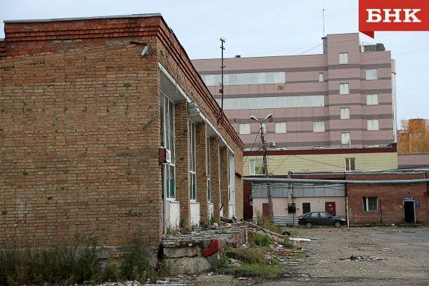 Владельцев недвижимости в центре Сыктывкара известили о выкупе участков под новую школу