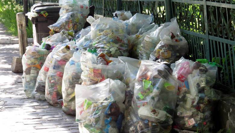 До 70% российских компаний не платят за вывоз мусора