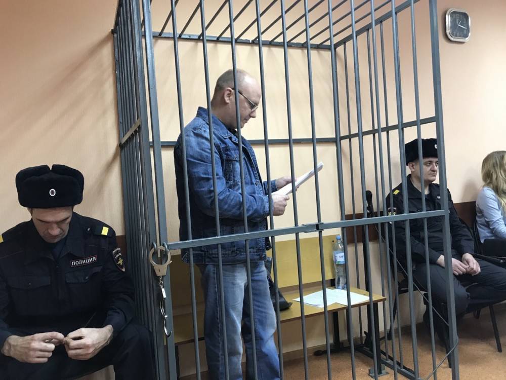 В Томске последователя «Свидетелей Иеговы» приговорили к шести годам колонии