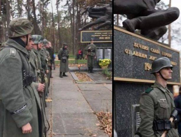 Солдаты «гитлеровского вермахта» почтили память погибших воинов Советской армии