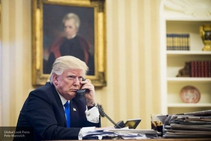 Президенты США и Мексики провели телефонные переговоры