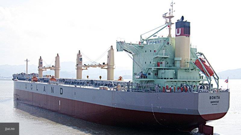 Пираты похитили девять моряков с норвежского с корабля рядом с берегами Бенина