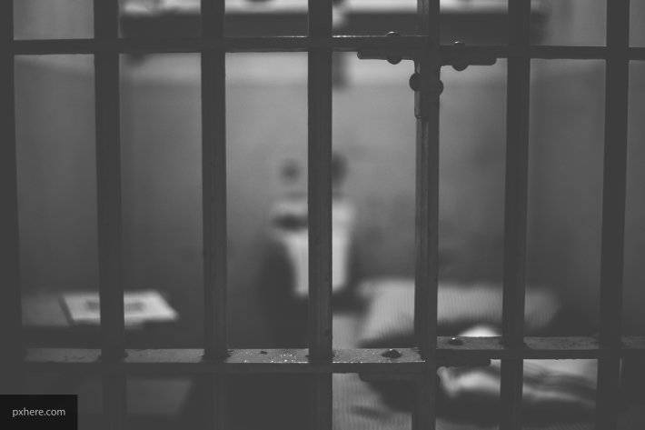 Осужденные за убийство и кражу преступники сбежали с психлечебницы в Чите