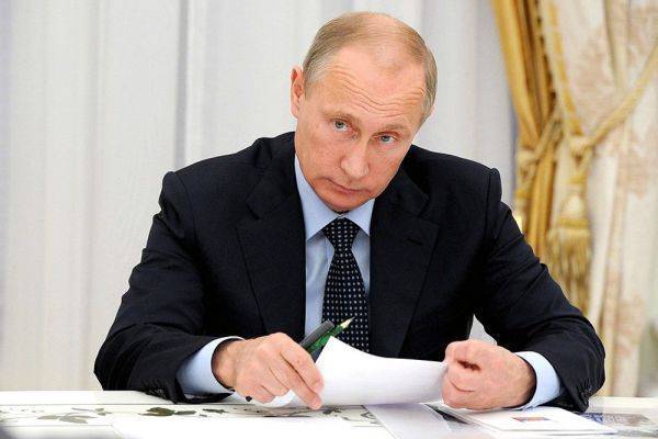 Путин уволил 11 высокопоставленных силовиков