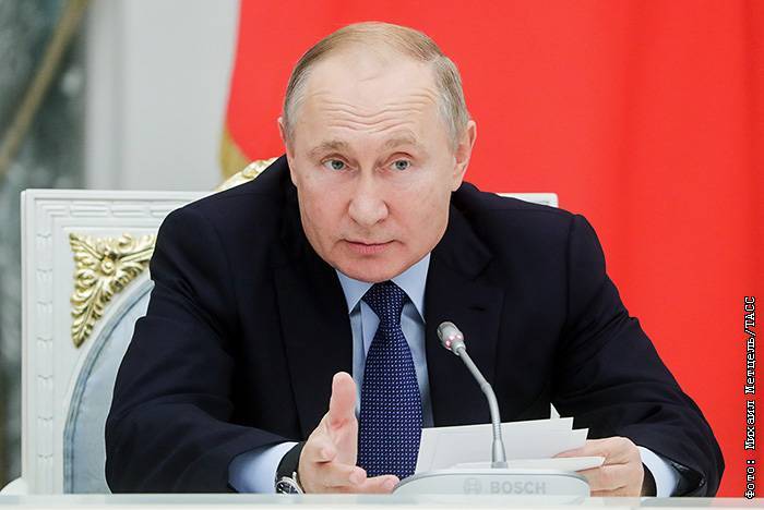 Путин предложил вернуться к специалитету при подготовке преподавателей русского языка