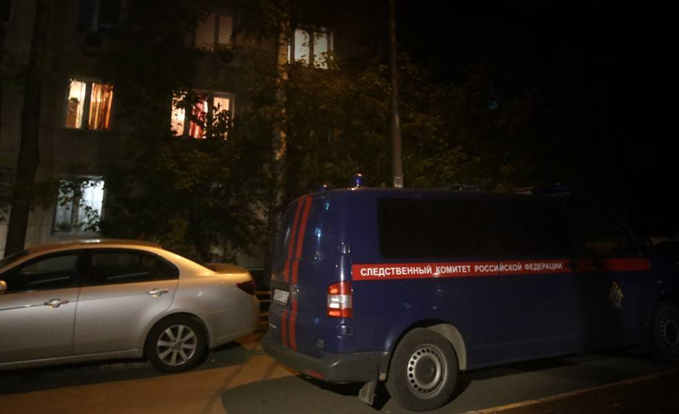 Тело женщины обнаружили в квартире на юго-западе Москвы