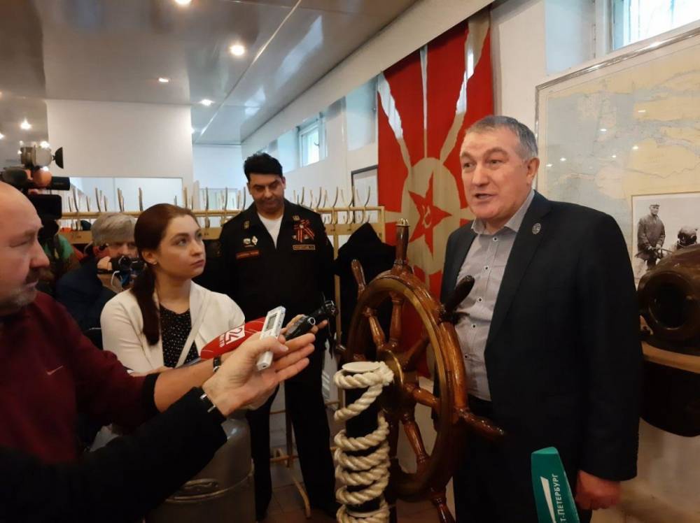 Министр обороны передал Центральному военно-морскому музею два музея в Севастополе