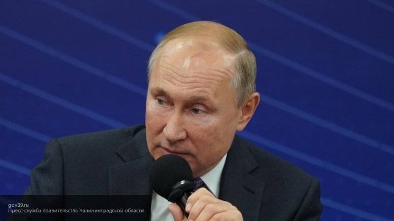 ФСБ за год предотвратила 39 преступлений террористической направленности, заявил Путин