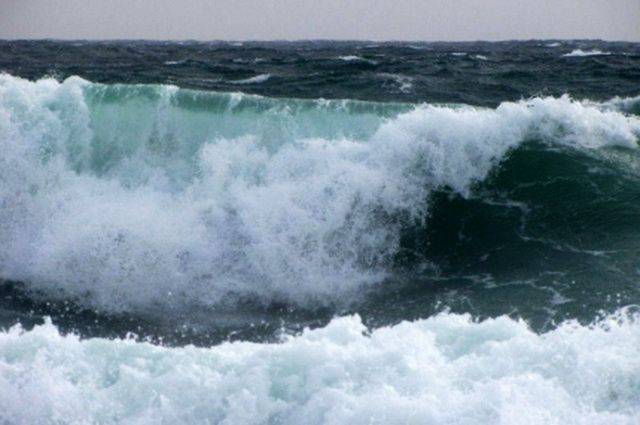 На Камчатке ожидают шторм с волнами до 9 метров