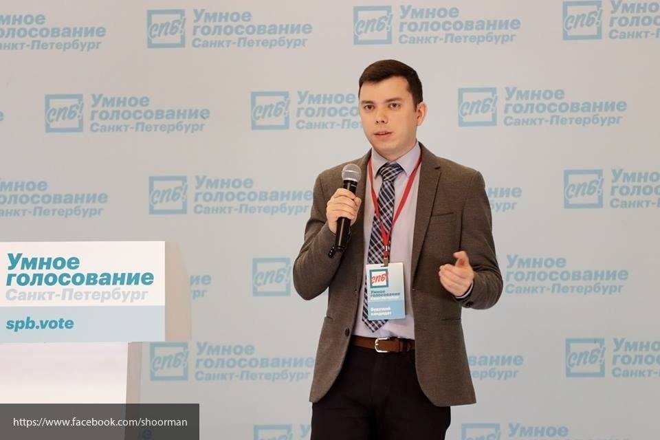 Герой гей-порно Шуршев лишился работы в штабе Навального