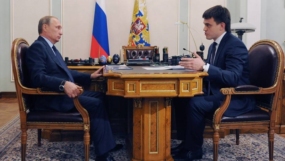 "Надо смотреть, что происходит в жизни": Путин отчитал главу Минобрнауки