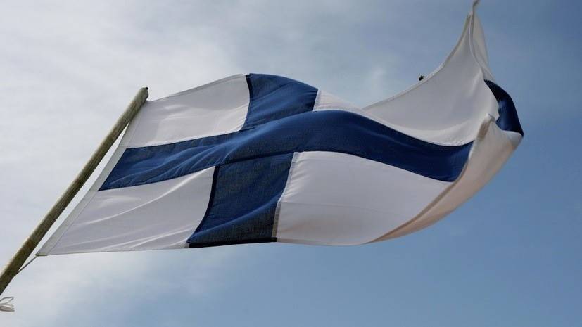 Жителей Петербурга призвали заранее записываться на подачу документов для визы в Финляндию
