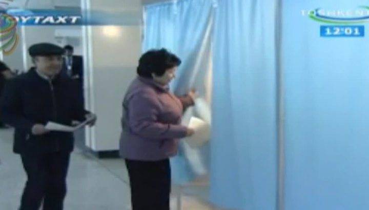 Узбекистан готовится к выборам по новому кодексу, защищающему права женщин