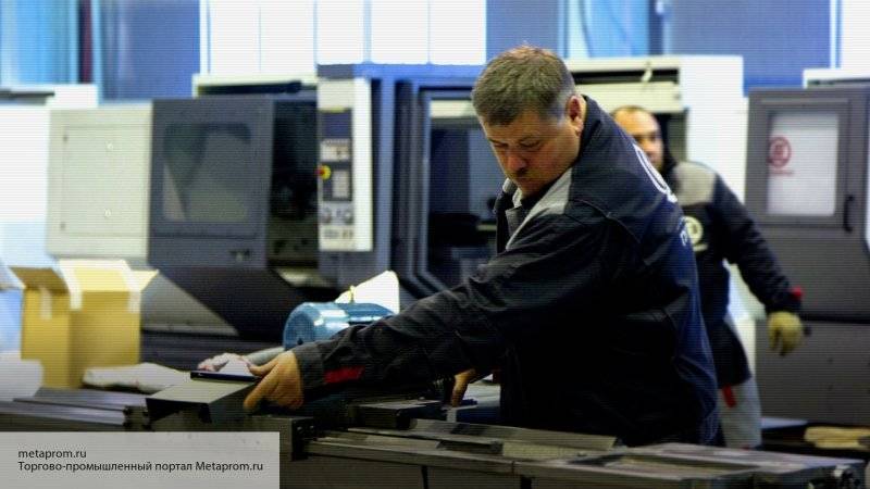Около половины жителей РФ готовы трудиться усерднее при четырехдневной неделе
