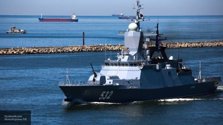 ВМФ и ВКС России провели учения в Средиземном море у побережья Сирии