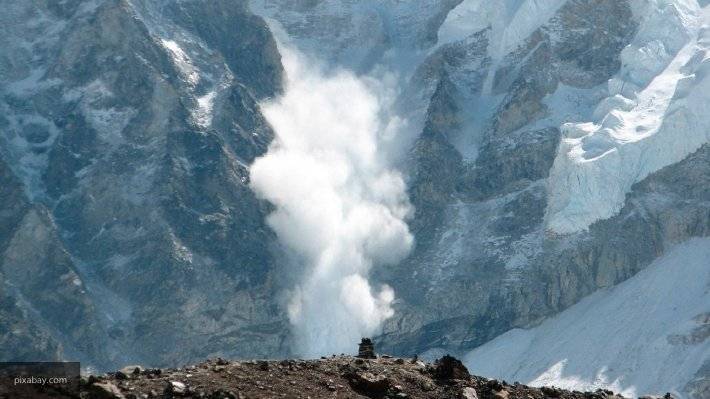 В шести рейонах Камчатки местных жителей предупредили о лавиноопасности