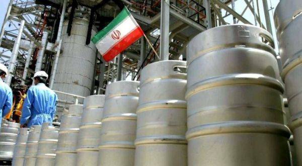 Иран пойдёт на 4-й этап отхода от ядерной сделки: в центрифуги подадут газ