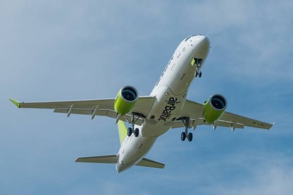Вылет самолета Airbaltic из Шереметьево в Ригу был прерван из-за технических проблем