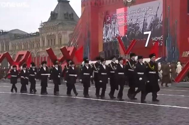 Британцев поразила репетиция парада на Красной площади