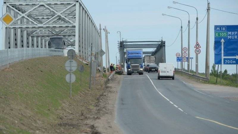 Новый мост через Волхов у города Кириши откроют в 2025 году