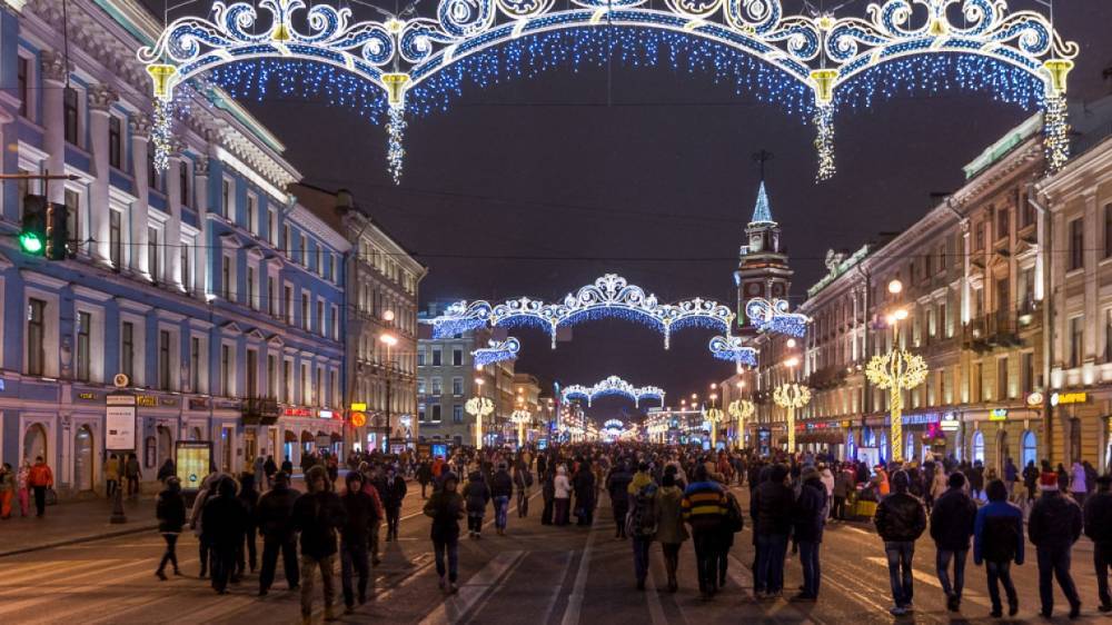 Петербуржцы осудили замысел Вишневского похитить у города новогоднее настроение