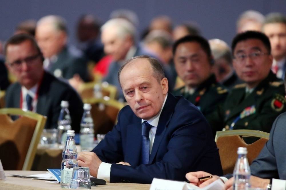 Глава ФСБ сообщил о попытках Запада расшатать ситуацию в СНГ