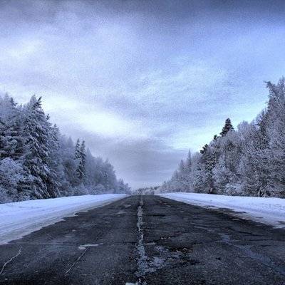 Движение автобусов и грузовиков по дороге Братск — Усть-Илимск закрыто из-за снегопада