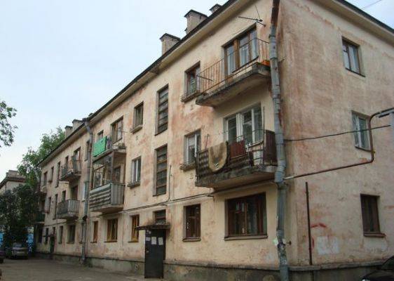 Ремонт ветхих домов в России предлагают возложить на граждан