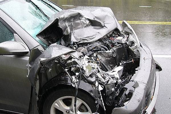 На «Сортавале» в ДТП пострадал 85-летний водитель Renault Sanderо