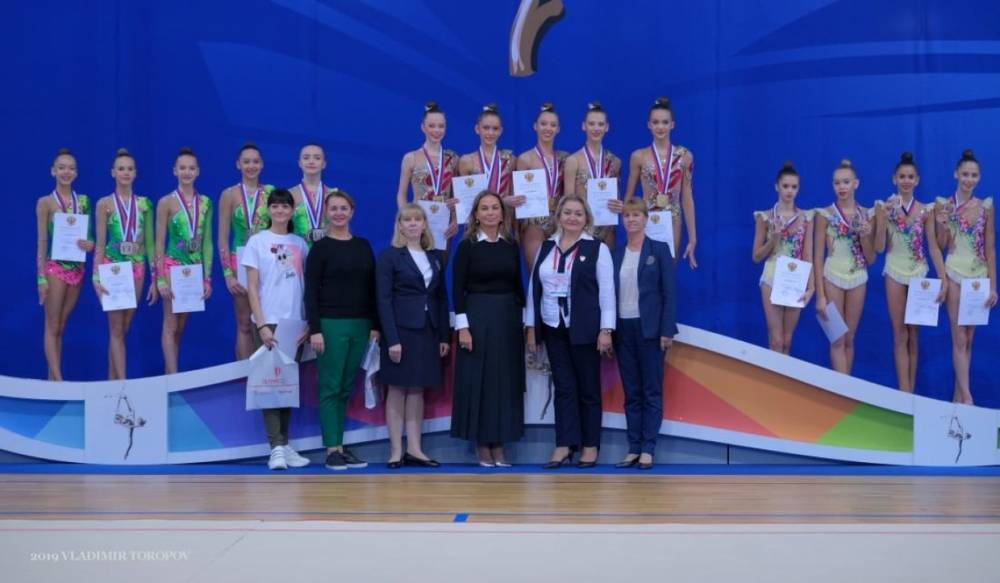 Петербургские гимнастки взяли призовые места на соревнованиях «Надежды России»