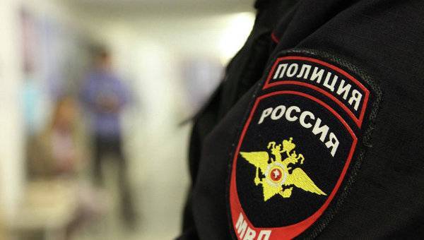 Полицейские задержали безработного москвича, «заминировавшего» Петровку, 38