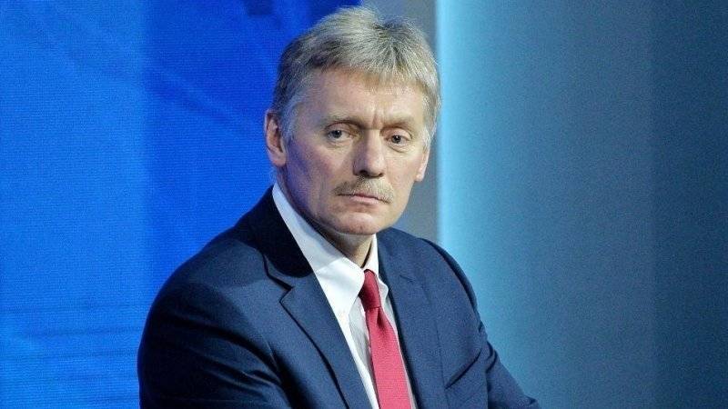 Кремль не воспринимает «Би-би-си» в качестве первоисточника, отметил Песков