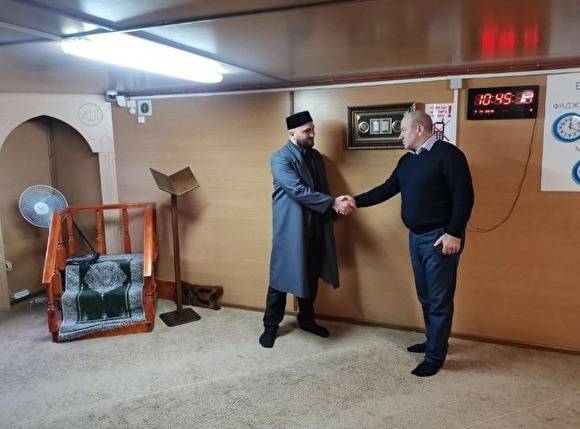 УГМК обустроила новую площадку для мусульман вместо мечети на участке для ледовой арены
