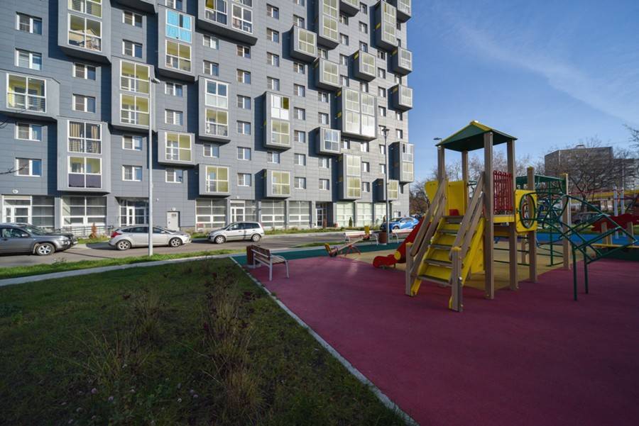 Почти 1,8 тысячи семей переселятся по программе реновации на западе Москвы